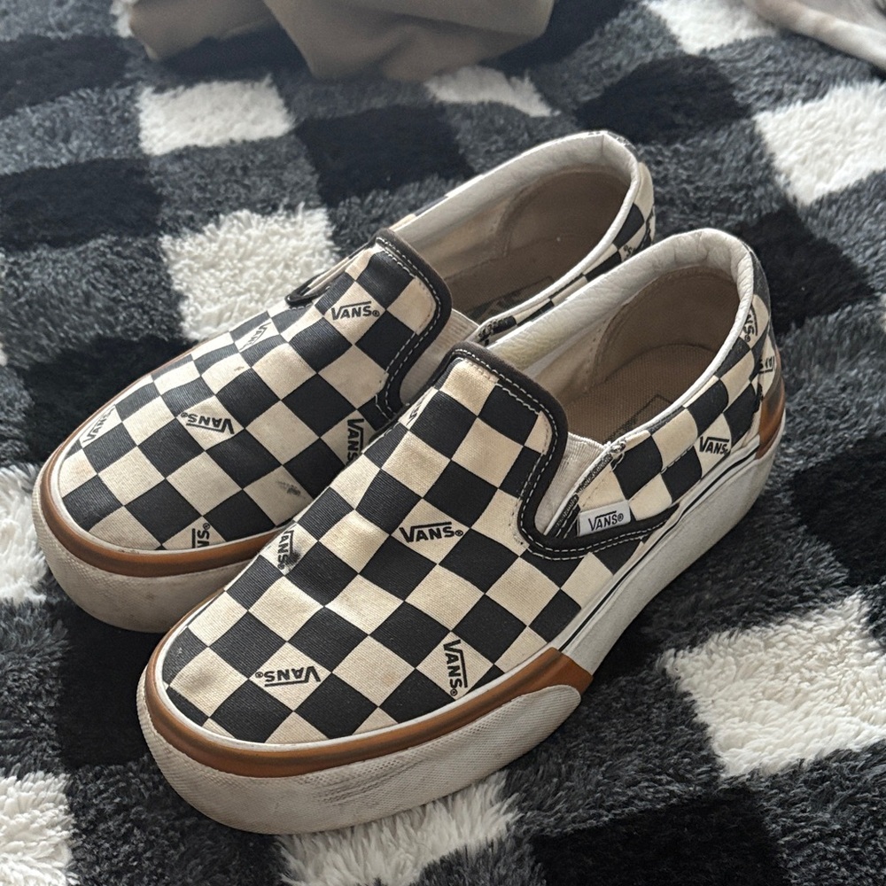 Platform checkered vans